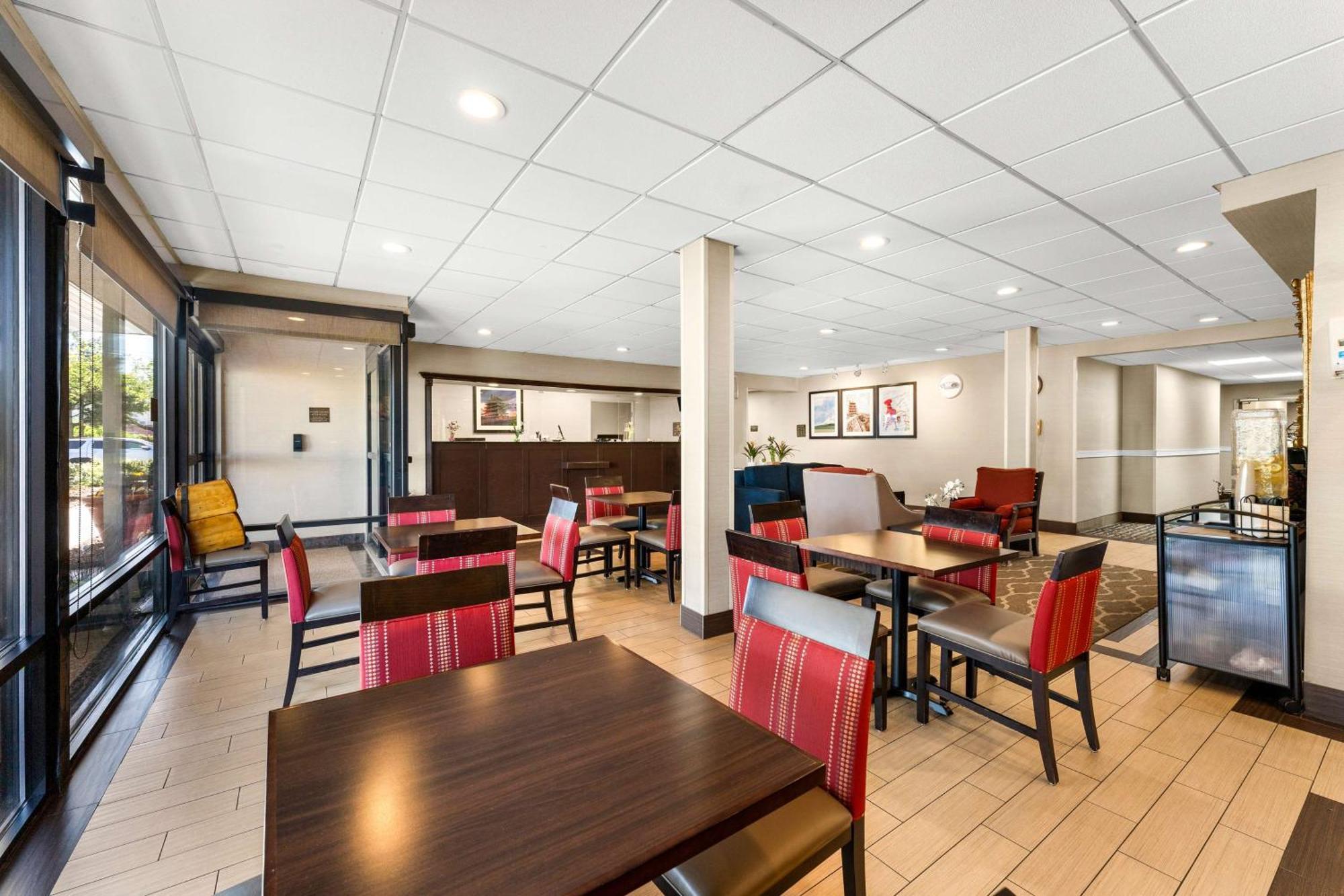 Surestay Plus By Best Western Reading North Zewnętrze zdjęcie